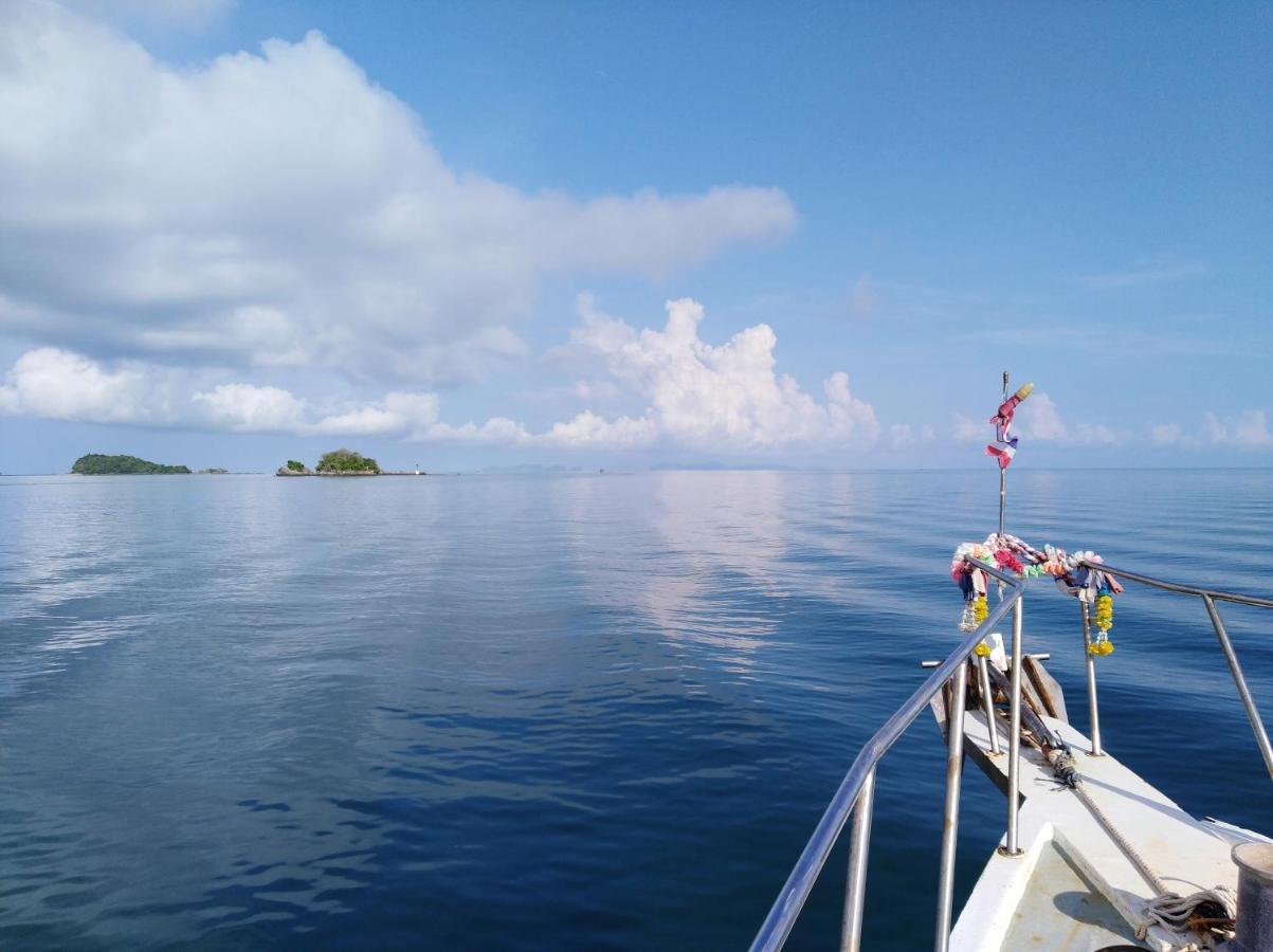 Malee Malee Guesthouse Ko Lanta 外观 照片
